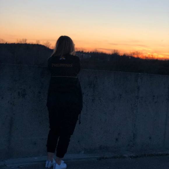 Meet your Posher, Rj - Picture 1 of 1